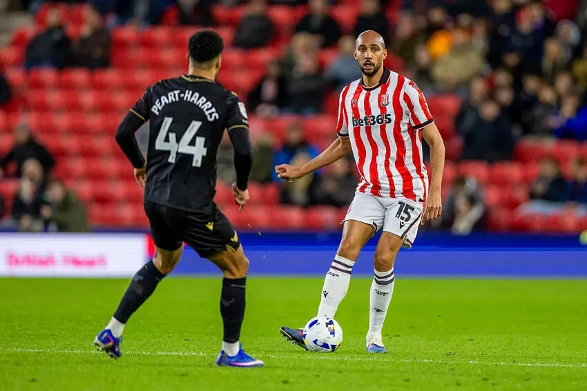 Ligue 2 : Nzonzi, champion du monde, rebondit dans un club français