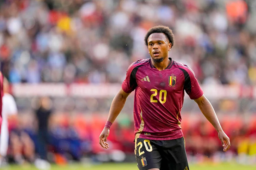 OL : Loïs Openda est intéressé, Lyon a enfin trouvé son grand attaquant !