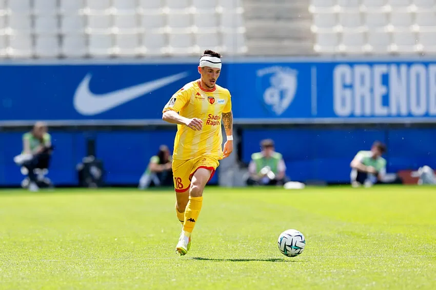 Le Mans démarre bien, Brest battu