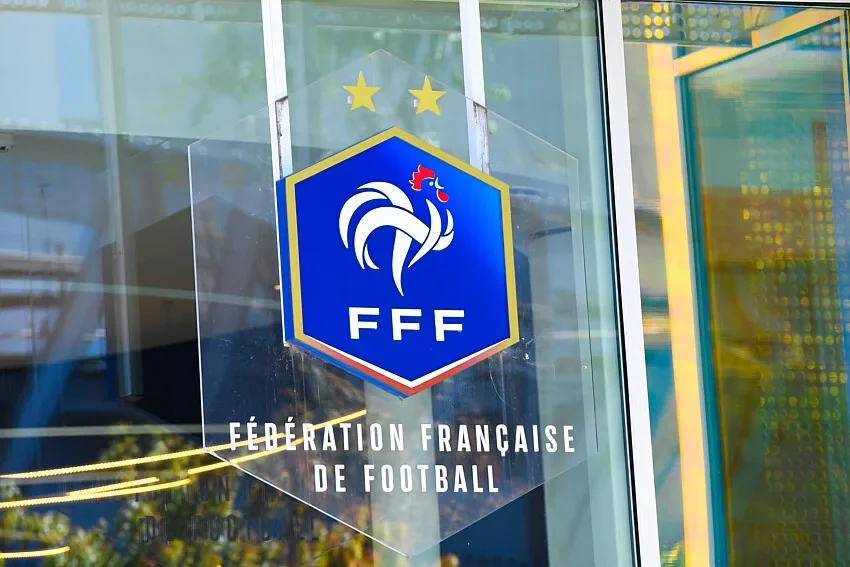 Voici le nouveau logo de la FFF