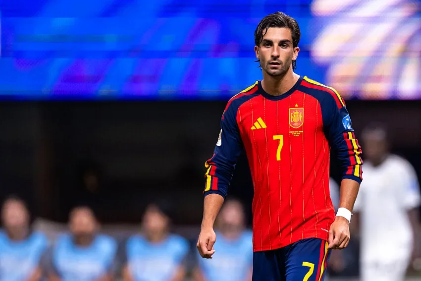 Le PSG s’impatiente et réclame une réponse claire à Ferran Torres