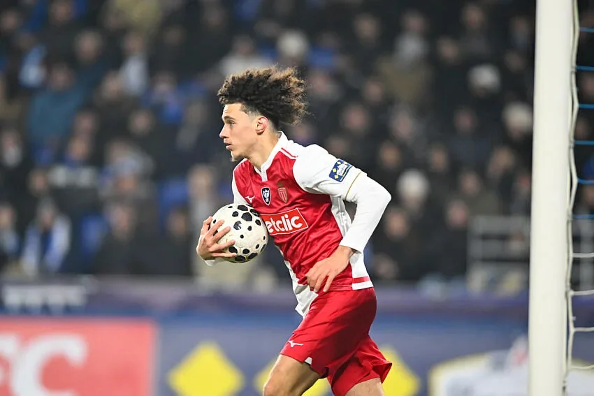 PSG : le transfert d’Akliouche bouclé, Monaco obtient ses 50 M€