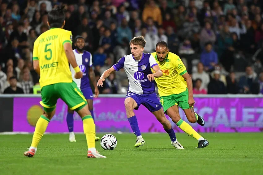 FC Nantes : Youssef El Arabi retrouve la Grèce