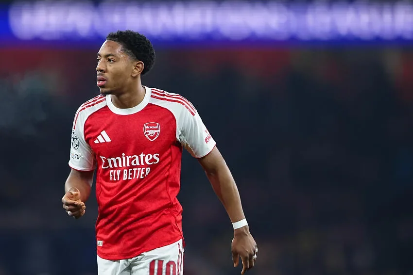 Manchester United veut se servir à Arsenal !
