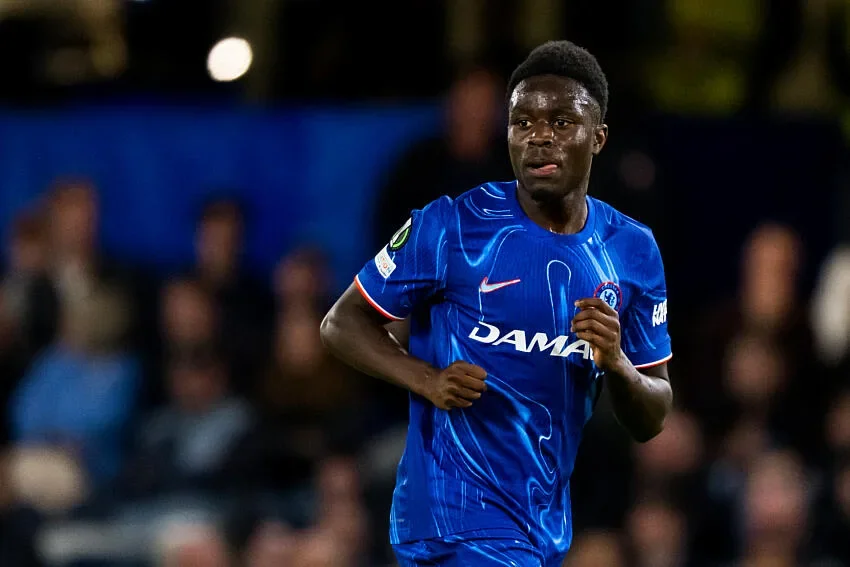 Genesis Antwi arrive en prêt à Strasbourg (off.)