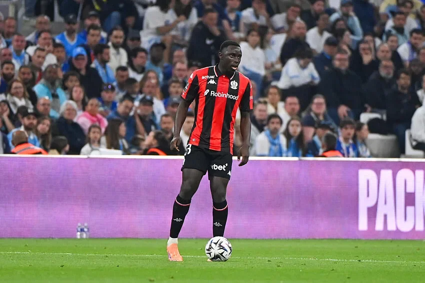 OGC Nice : ça s’agite sérieusement autour d’Antoine Mendy
