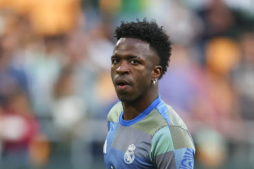 Real Madrid : Vinicius Jr demande une FORTUNE à Perez…