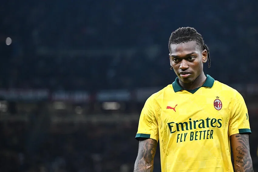 Milan : Galatasaray pose 35M pour Rafael Leão