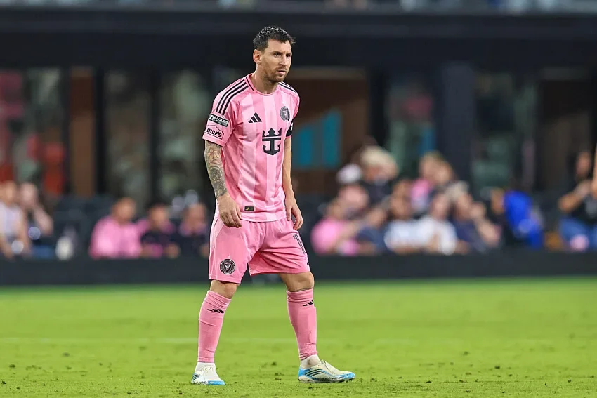 Messi n’avait pas besoin de vacances : doublé, record et cap sur Monterrey