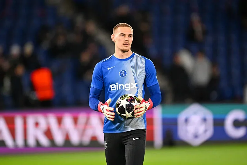 Strasbourg : Jørgensen est bien arrivé, mais il ne peut toujours pas jouer