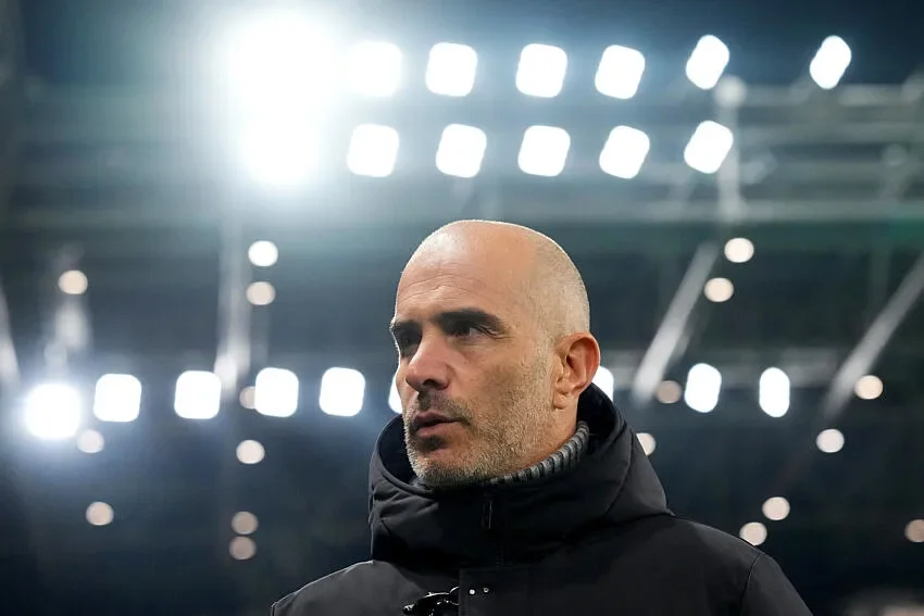 Manchester City : Un prodige du Barça arrive pour remplacer Rodri