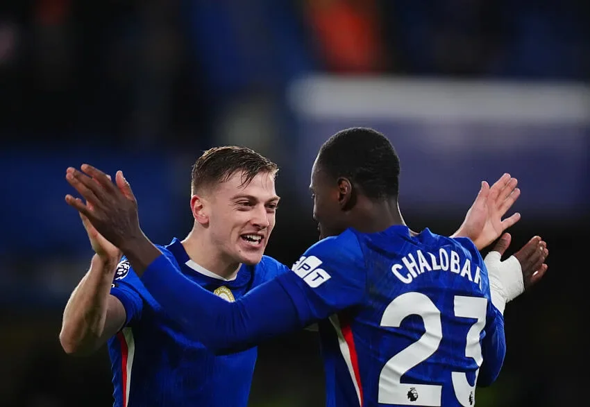 Chelsea accroché par Johor