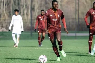 ASSE : un jeune défenseur africain qui monte passe un essai