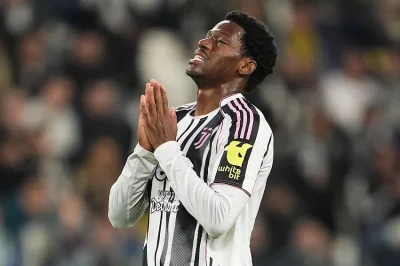 Jonathan David au PSG : la Juventus pousse pour un troisième deal avec Paris