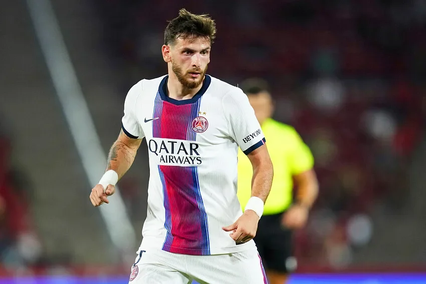 PSG – Aston Villa : les compos probables avec Vitinha et Kvara