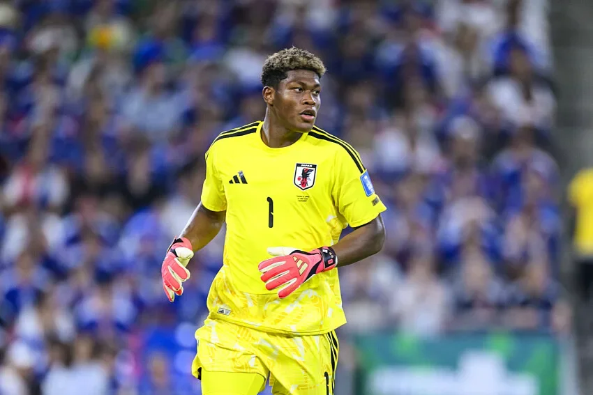 PSG : réunion décisive pour Zion Suzuki