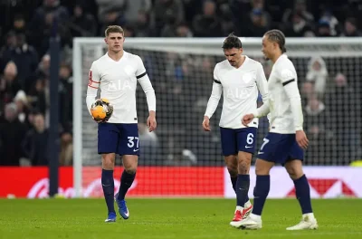 Tottenham prolonge Van de Ven (off)