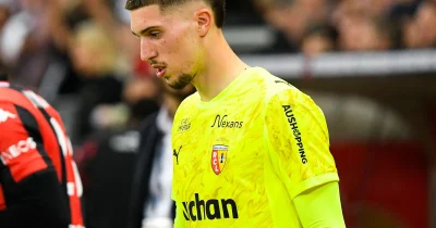 Mercato RC Lens : les dirigeants prêts à aller contre la volonté de Robin Risser ?