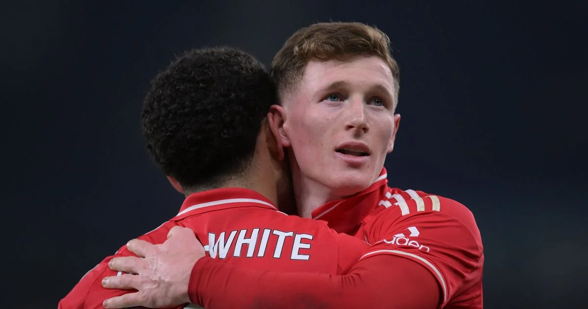 Mercato – Après lui avoir vendu Anderson à prix d’or, Nottingham Forest a identifié son successeur à… Manchester City !