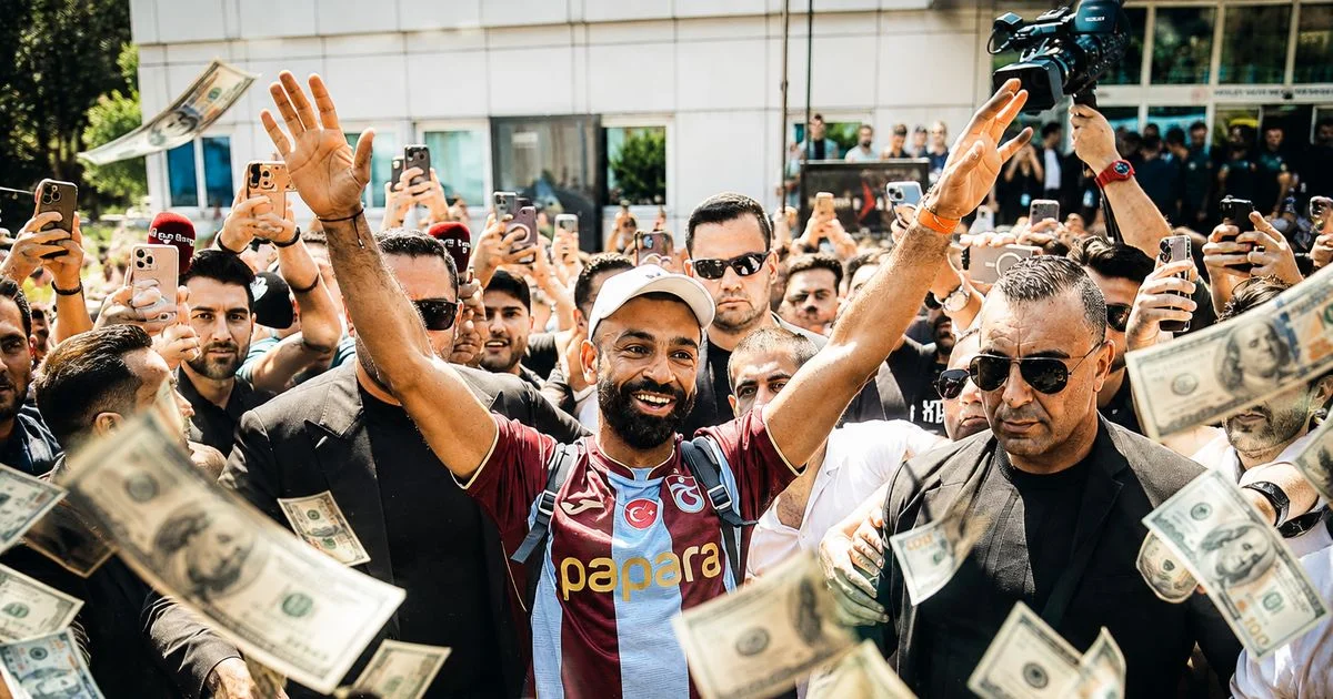 Mohamed Salah mieux payé à Trabzonspor que 99% des joueurs de L1 : comment les clubs turcs parviennent à offrir des salaires aussi élevés