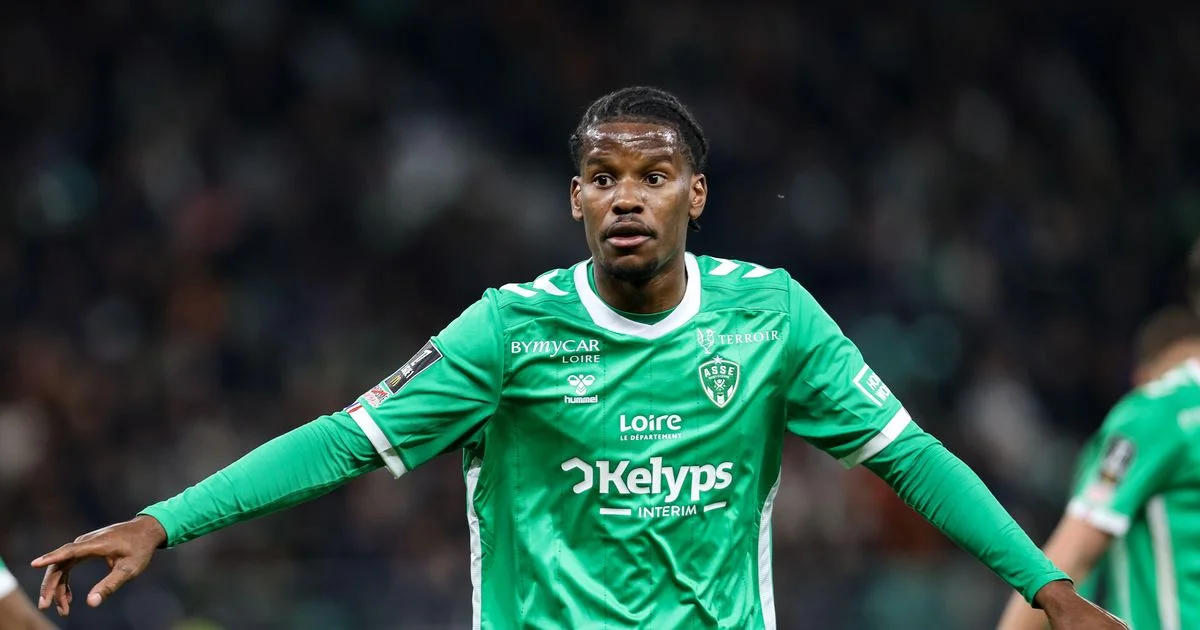 Mercato – Un club européen prêt à soulager l’ASSE pour l’indésirable Pierre Ekwah