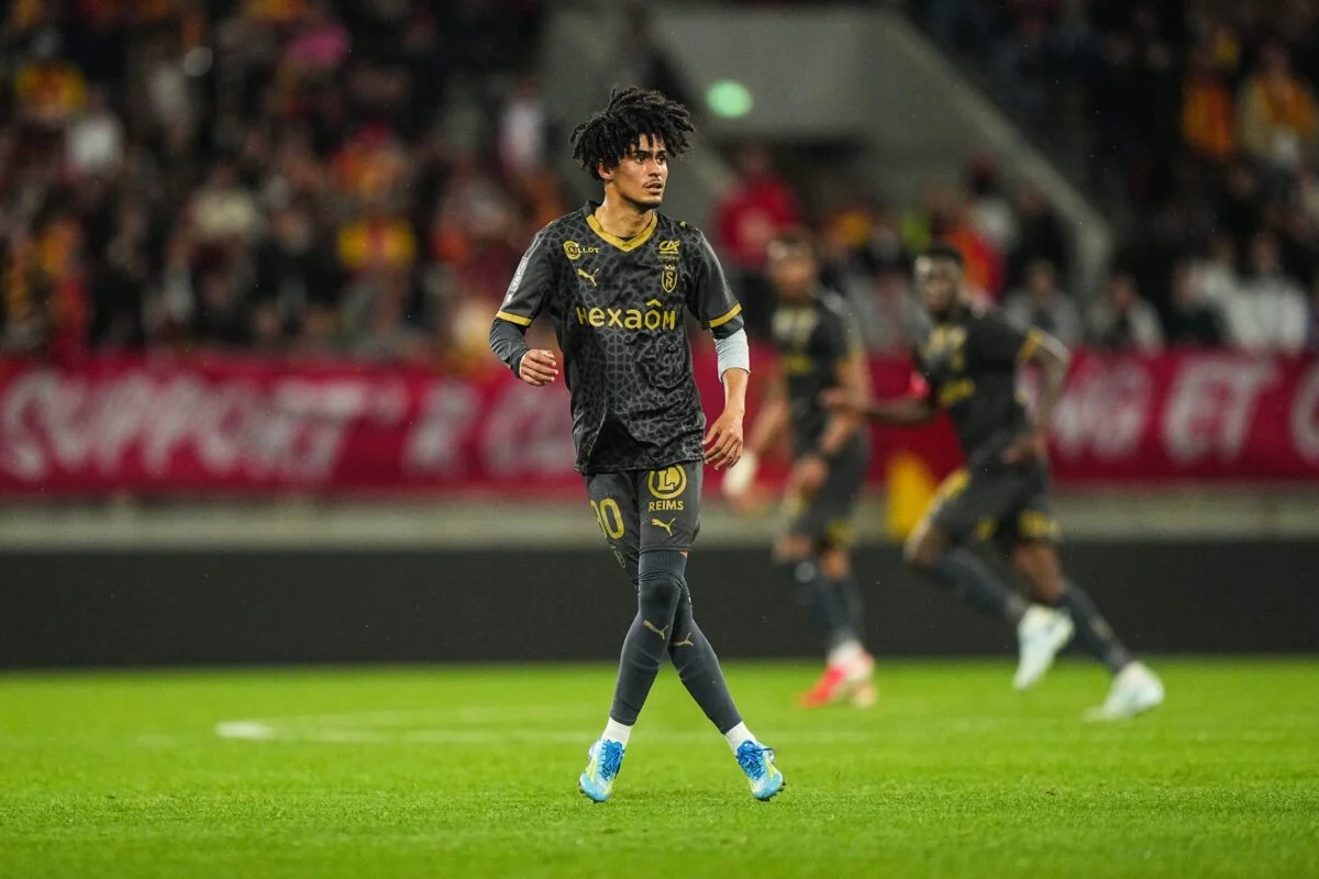 FC Nantes. Reims officialise le retour de Benhattab chez les Canaris et le départ de Pallois