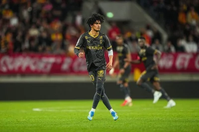 FC Nantes. Reims officialise le retour de Benhattab chez les Canaris et le départ de Pallois