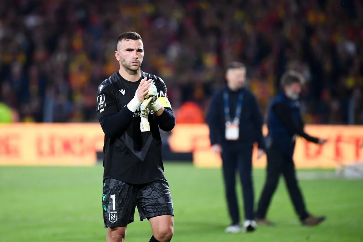 « Le FC Nantes, c’est vous » : le message d’adieu d’Anthony Lopes aux Canaris