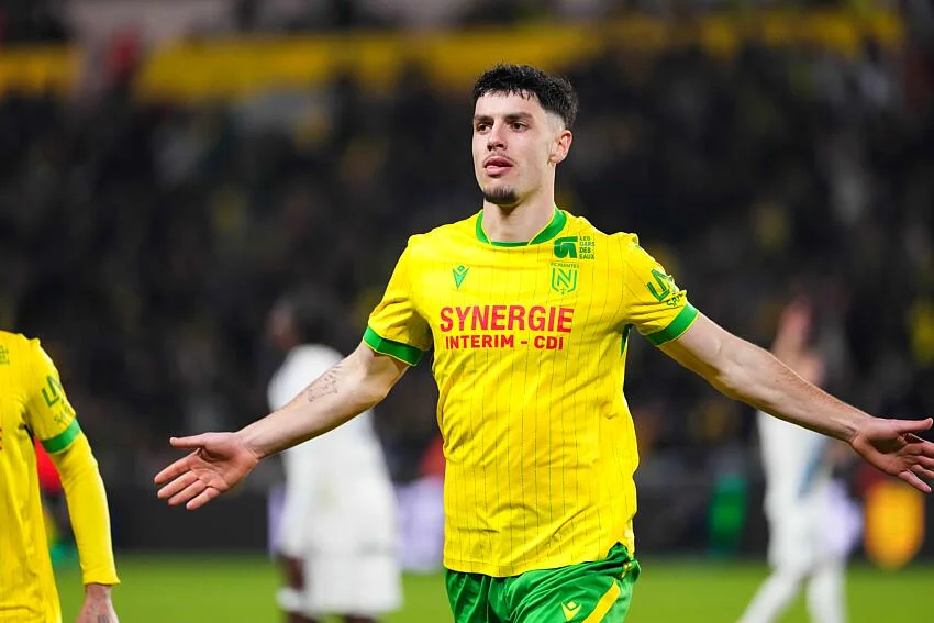 Matthis Abline pourrait exploser la vente la plus chère du FC Nantes, deux clubs anglais le suivent de près