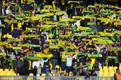 Le FC Nantes termine dans le ventre mou de la Ligue 1 des tribunes 2025-2026