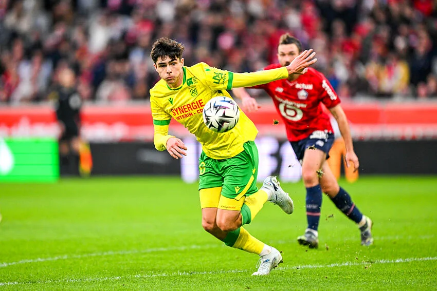 « On a essayé de vite tourner la page » : Louis Leroux sur la chute du FC Nantes en Ligue 2