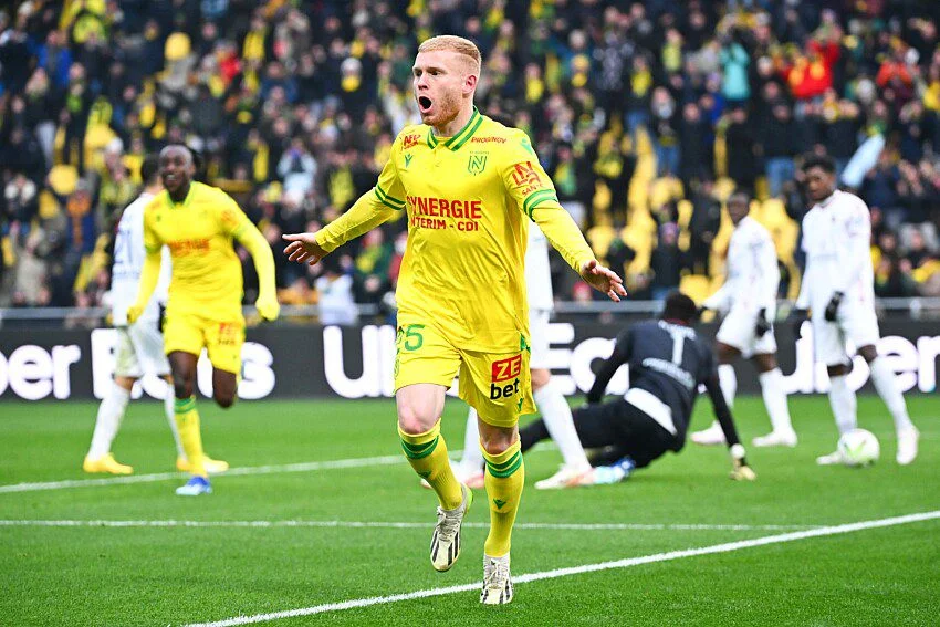Ex-FC Nantes. Florent Mollet auteur d’un bijou pour donner la victoire à Lausanne face à Bâle (Vidéo)